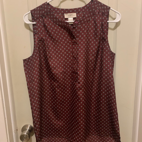 LOFT Tops - Loft Maroon Blouse /MP